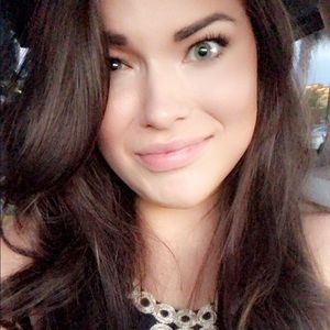 Meet your Posher, Mallorie